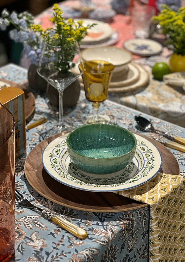 decorar mesas verano mantel azul