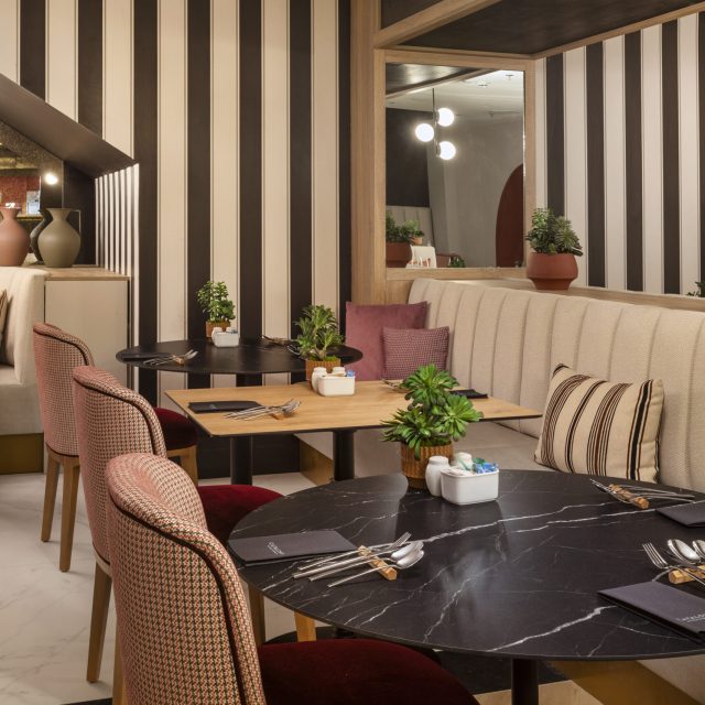 PIA CAPDEVILA INTERIORISMO-Proyecto Catalonia Plaza España Hotel&Spa-foto ®Catalonia Hotel&resorts-Espacio desayuno buffet (2)