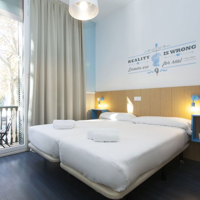 Pia-Capdevila-Proyecto-226-Proyecto-de-interiores-de-hotel-Pillow-Ramblas