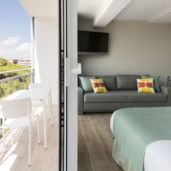 Pia-Capdevila-Proyecto-305-Proyecto-de-interiorismo-de-hotel-en-Salou