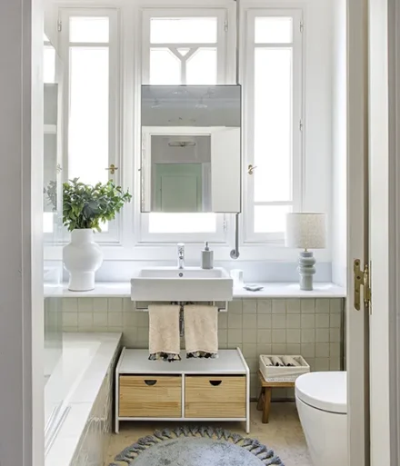 Baño del dormitorio infantil - Proyecto de decoración de casa en Pomaret