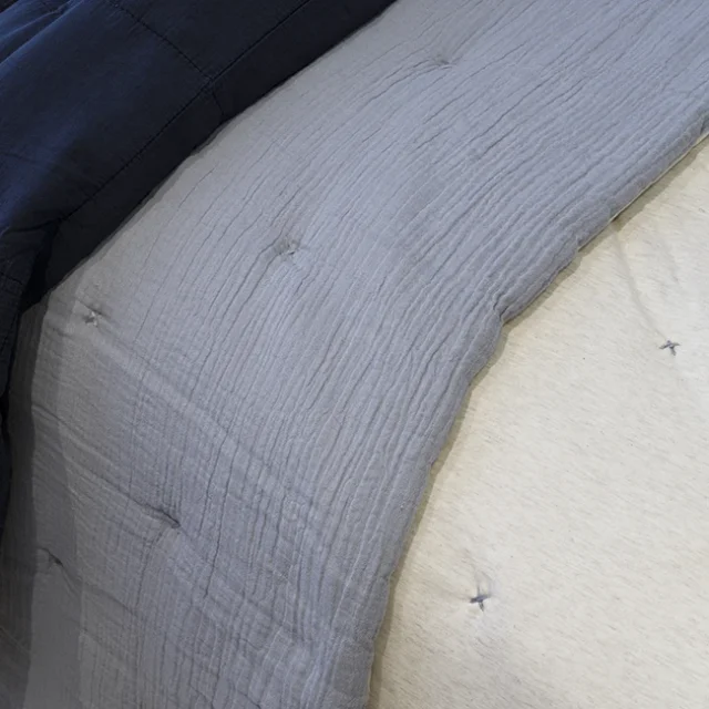 Textura de cama en la habitación infantil - Proyecto Eixample