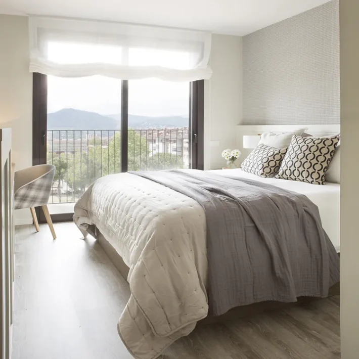 Habitación de matrimonio - Proyecto de reforma integral e interiorismo de piso en Sant Just