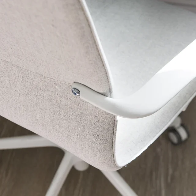 Tapicería silla de escritorio - Proyecto de reforma integral e interiorismo de piso en Calvet
