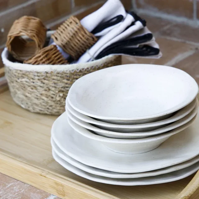 Vajilla - Proyecto de reforma integral e interiorismo de casa en Begues