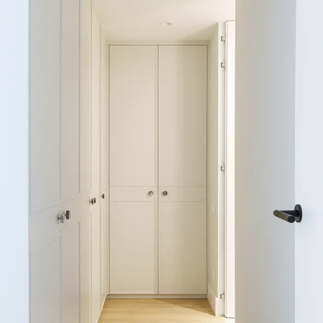 Vestidor de la suite principal - Proyecto Balmes